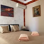 Victoria Holiday Apartment