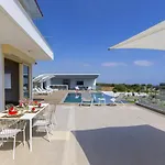 Villa Elite
