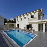Protaras Villa Theodora 1