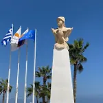 Larnaca Beach Apartment 1A