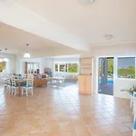 Villa Salamis