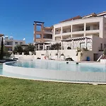 Lighthouse Holiday Apartments