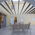 Villa Renee Aq Ni38B