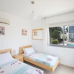 Esprit Villa 30