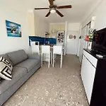 Lovely 1-Bedroom Conto In The Heart Of Finikoudes
