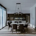 Carina Luxury Villa Dps02