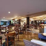 Noahs Ark Deluxe And Casino