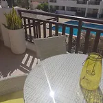 Stunning Apartment C106 With Balcony Looking Over Pool