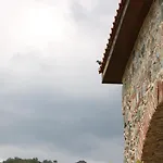Tsangaris House In Action