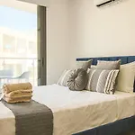 Phaedrus Living: Seaside Luxury Flat Athina 116