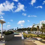 Phaedrus Living: Seaside Luxury Flat Limnaria 152