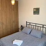 Comfortable One-Bedroom Apartment Near The Sea And Casino Merit Park Sel 2-6