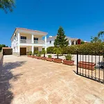 Villa Sam