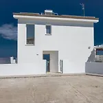 Artizan Seafront Villa 5