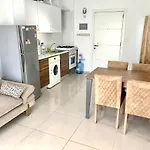 Beautiful One-Bedroom Apartment Lukomorye B6