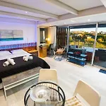 Luxury Marissa Villa