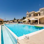 Sunshine Villa Paphos