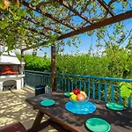 Villa Vineyard By Villa Plus