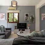 Villa Yasmina 3-Br In Cape Greco