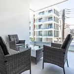 Tyche'S 1 Bdr Apartment In Larnaca