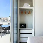 Phaedrus Living