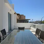 Phaedrus Living