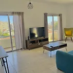 Urban Retreat - Your Ideal Getaway In Limassol