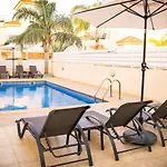 Villa Alba, Luxury 4 Bdrm Villa With Heated Pool