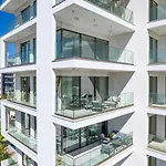 Sanders Dione Residences - Pleasant 2-Bedroom Apartment With Sea View