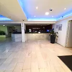 Eden Sea Breeze, 1 Bed, Rooftop Pool, Gym