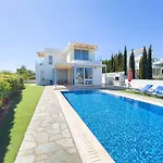 Villa Blue Wave