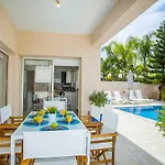 Villa Michelle 2