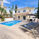 Villa Rea
