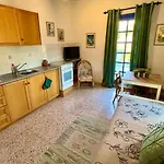 Cottage Apartment Othellos