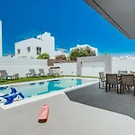 Modern 3 Bedroom Villa Near Nissi Beach!