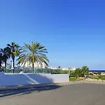 Alicia - Coralli Beachfront Apartment