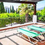 Villa Artemisia