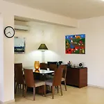 Villa Leonidas