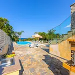 Harmonia Beach Villa