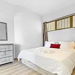Unbeatable Location! Modern 2Br