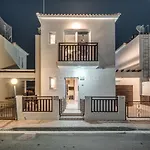 Villa Sunrise Pernera