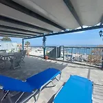 Penthouse With Roof Garden In Zygi Village Marina