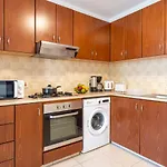 Mia 1-Bedroom Apartment In Larnaca