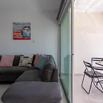 Andrea 3-Bedroom Apt In Mackenzie