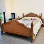 Villa Only 50M To The Sea, Sleeps 12, Polis