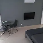 Modern Studio Apartment Armonia Court