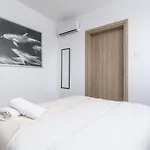 Mirage 2-Br Apartment In Larnaca