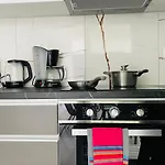 Vivid 1-Br Apt In Larnaca