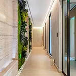 Sanders Bayfront Luxury Villas
