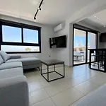 Sea La Vie #1 - Luxury Seaview Apartment